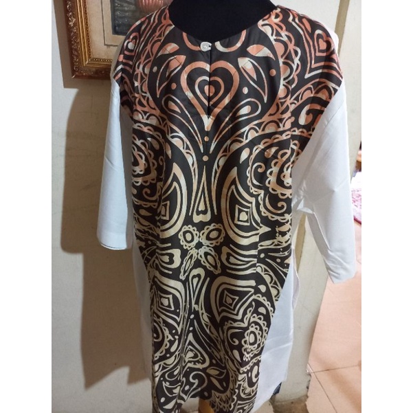 Preview by Itang Yunasz