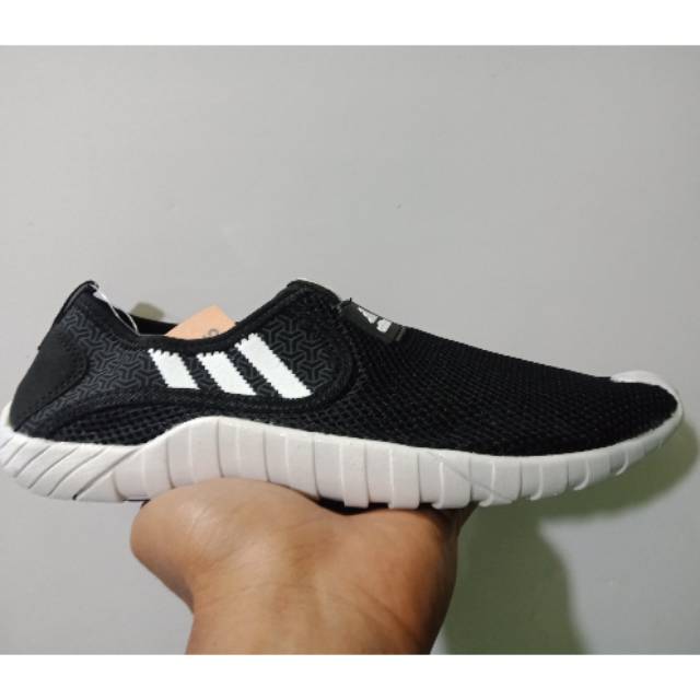Adidas jawpaw import size 39-44