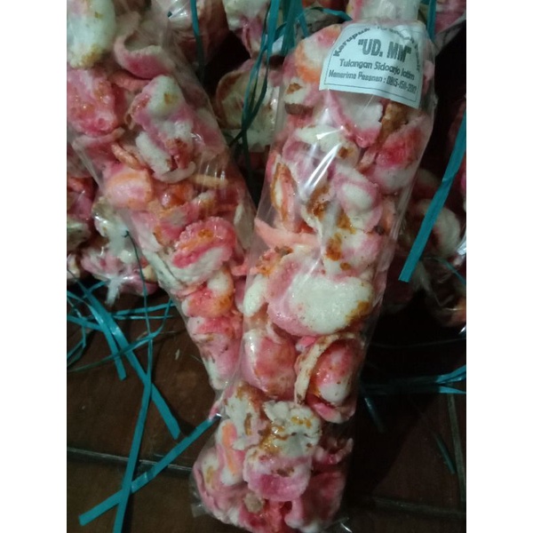 

Krupuk pasir rasa pedas manis