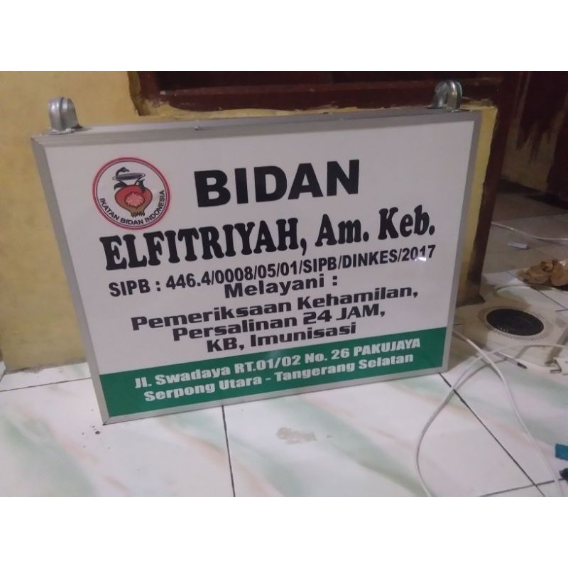 Neon box 45 x 60 cm &amp; 60 x 90 cm untuk dokter, bidan, klinik, kantor, counter dll.