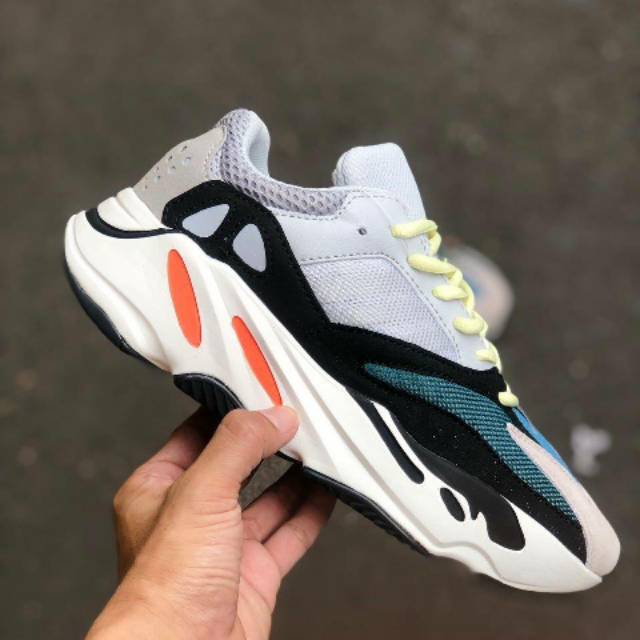 Sneakers Pria / Sepatu Pria / Sepatu Perfect Kick Original / ADIDAS YEEZY 700 WAVE RUNNER