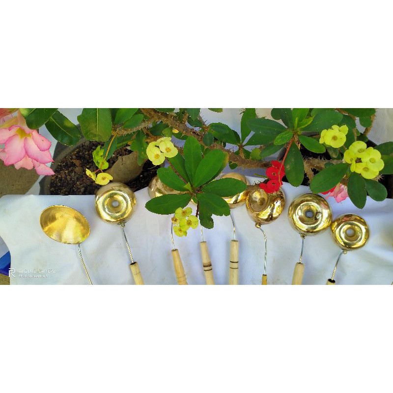 cetakan donat cair kuningan