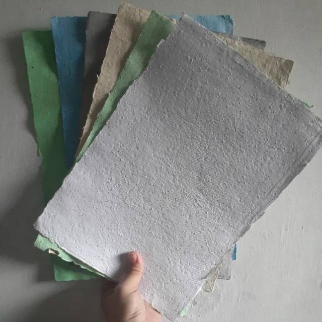 

Plantabel paper / seed paper white a4