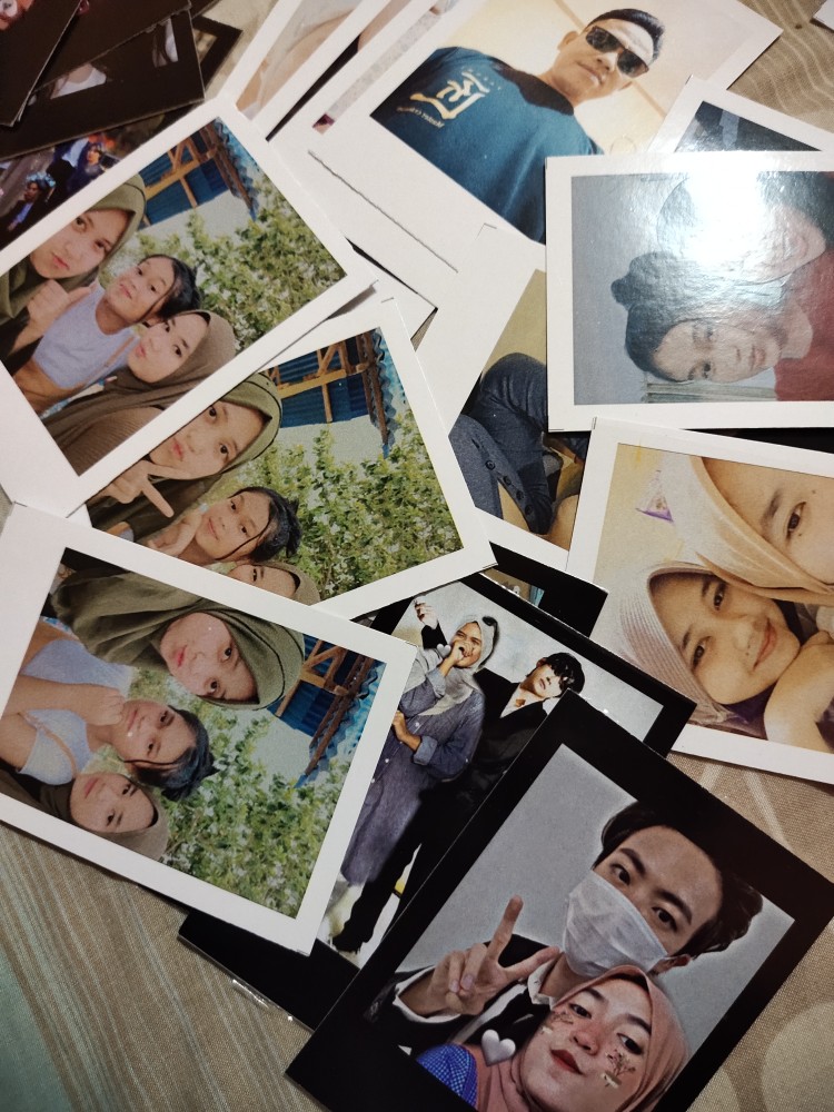 Cetak Foto Polaroid Murah Banget Tanpa Pre-order