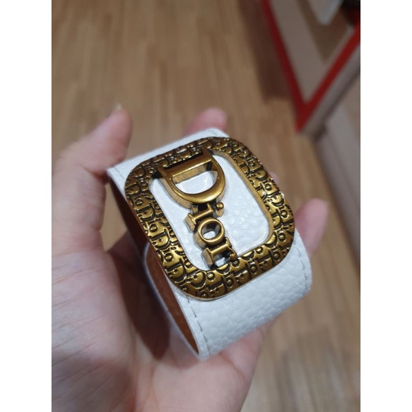 Gelang Kulit Branded Band Gelang cd Kulit Premium Quality tidak berkarat Gelang fashion import 8