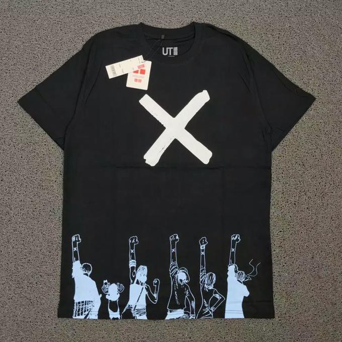 KAOS UNIQLO X ONE PIECE AUTHENTIC ORIGINAL