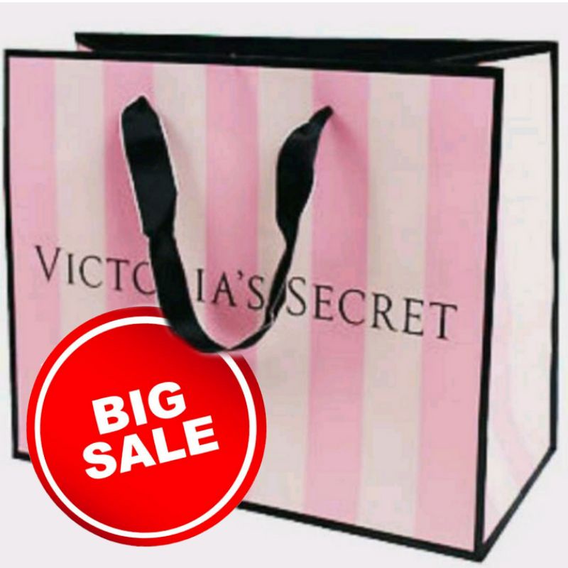 ON SALE!❤VICTORIA'S SECRET VS PAPER BAG SIZE L PROMO SUPER MURAH LEBAY KANTONG KERTAS BESAR SERBAGUNA PINK MUDA GARIS-GARIS BESTSELLER KERTAS KADO ULANG TAHUN VALENTINE ANNIVERSARY SESERAHAN SANJIT CANTIK MEWAH MERAH MUDA GOODIE BAG TISSUE