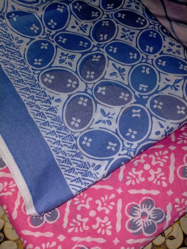 Kain Batik Pastel- Kain Batik Katun Motif Bunga- Kain Batik Pekalongan - Kain Jarik Soft Pekalongan