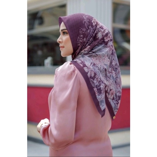 Buttonscarves Malaya Series Burgundy