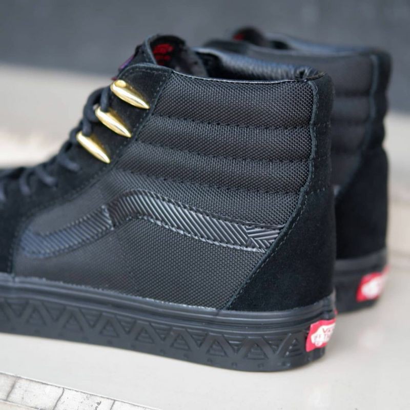 Marvel x Vans Sk8 Hi Black