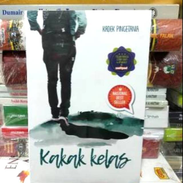 NOVEL Kakak Kelasoleh KADEK PINGETANIA-1