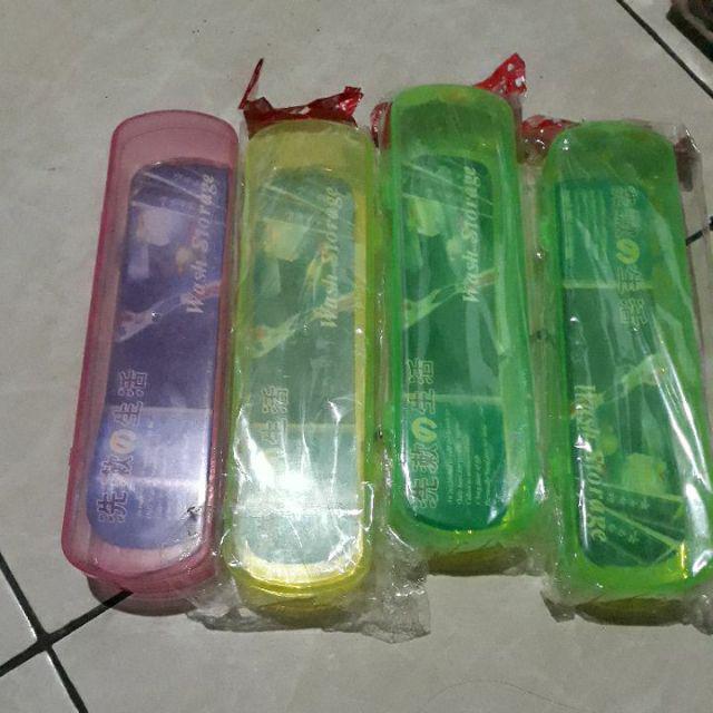 Kotak Tempat Sikat Gigi Dan Pasta / Odol Warna Warni Simple
