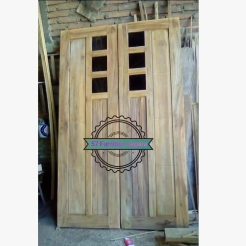 1 set kusen + 2 pintu rumah minimalis bahan kayu jati mentahan