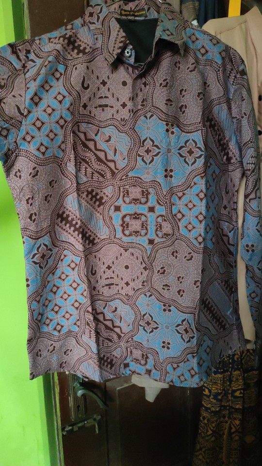Jagadmuda Kemeja Batik Pria Lengan Panjang Slimfit Katun Printing Hem Baju Seragam Kantor Modern