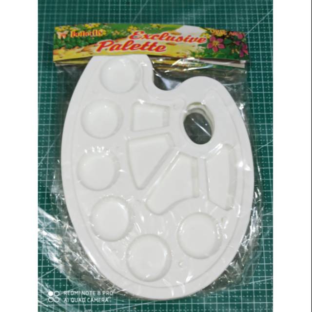 

Palet lukis butterfly medium