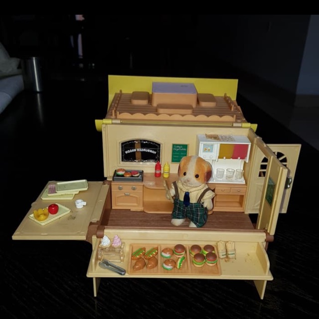 Sylvanian hamburger wagon