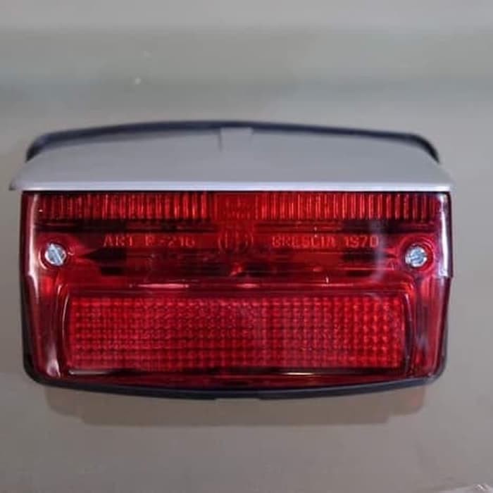 lampu belakang stoplamp bosatta racer vespa pts super px exclusive excel new px