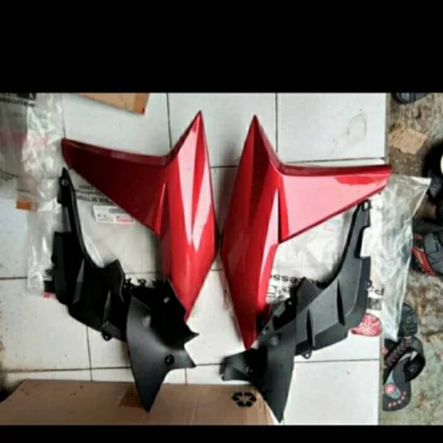 Sayap Tanki depan Vixion new NVA 2015 2016 set original Yamaha