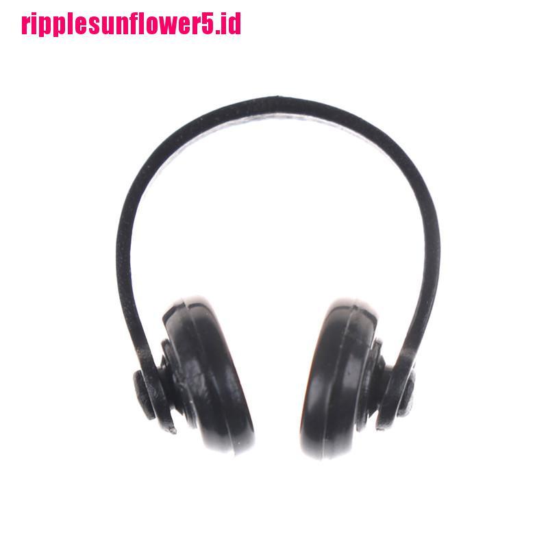 Miniatur Headphone Earphone Warna Hitam Untuk Rumah Boneka 1 / 12