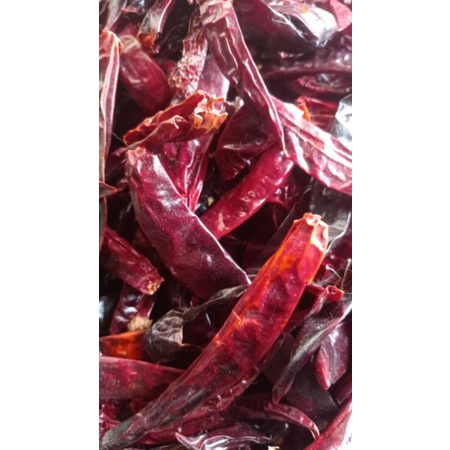 

CABE besar merah / BESAR TANPA TANGKAI SIAP PAKAI 1 KG