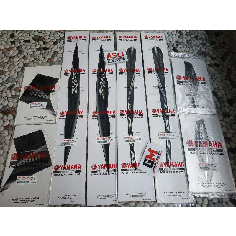 graphic stiker striping Yamaha Vega ZR original hitam 2012