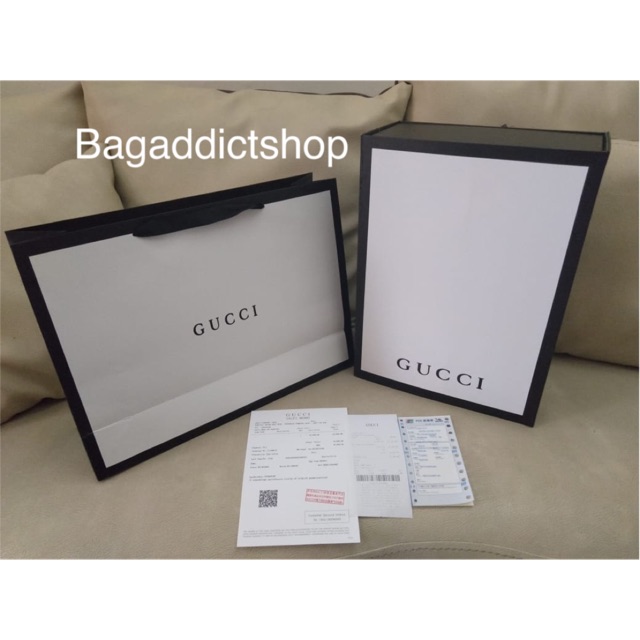 

BagAddict Box SET Medium G White + Paperbag Large (Box, Paperbag, Bill + Pita)