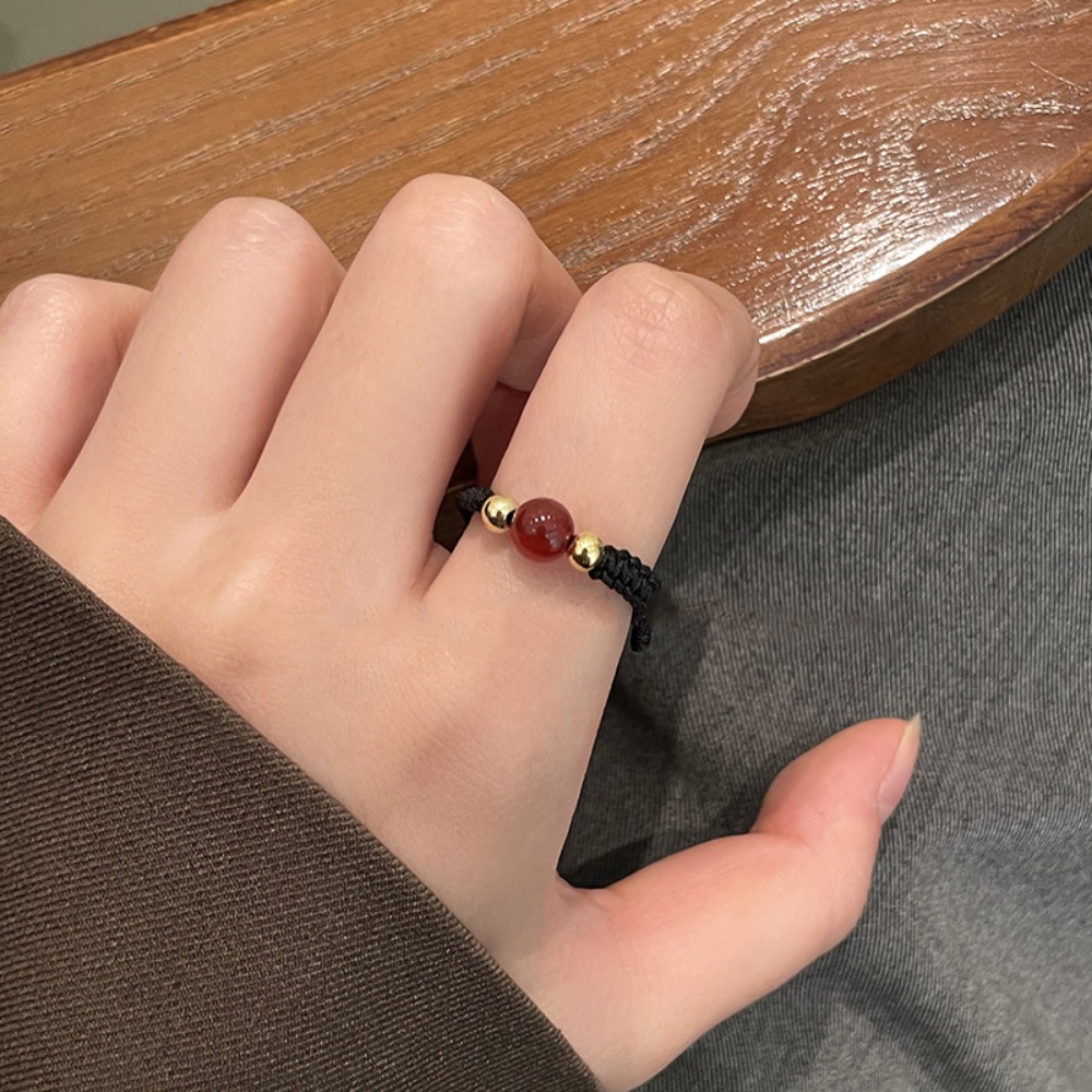 Cincin Model Kepang Warna Merah Untuk Pasangan