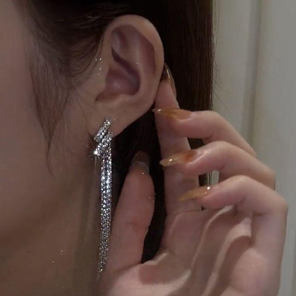 Agustinina Anting Hati Gadis Kreatif Berlian Imitasi Anting Berlian Cahaya Mewah Anting Panjang Anting Perempuan Anting