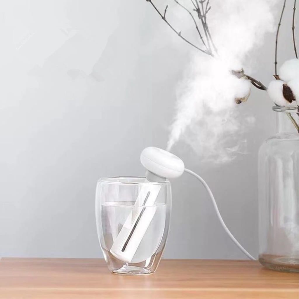 MILIKI SEGERA Pelembab Udara Diffuser USB Mini Air Purifier Aromatherapy Essential Oil Difuser umidifier Diffuser Aroma Terapi Pelembab Udara -