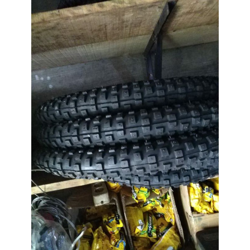 BAN LUAR 26X175 SWALLOW / BAN LUAR 26 X 1.75 SWALLOW HITAM