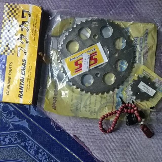 Gir Set SSS Cbr Cb150 R Megapronew Verza Tiger Rantai Gold  428 - Gear Set Sss Cbr150 Cb150R