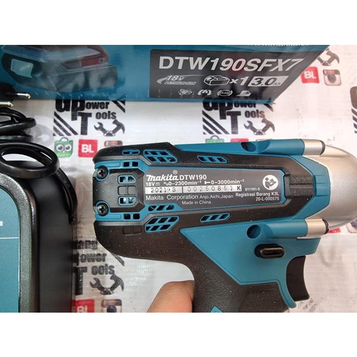 Mesin Cordless Impact Wrench Makita DTW190 DTW190