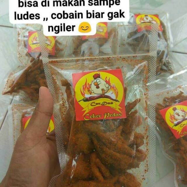 

berbagai macam camilan kering