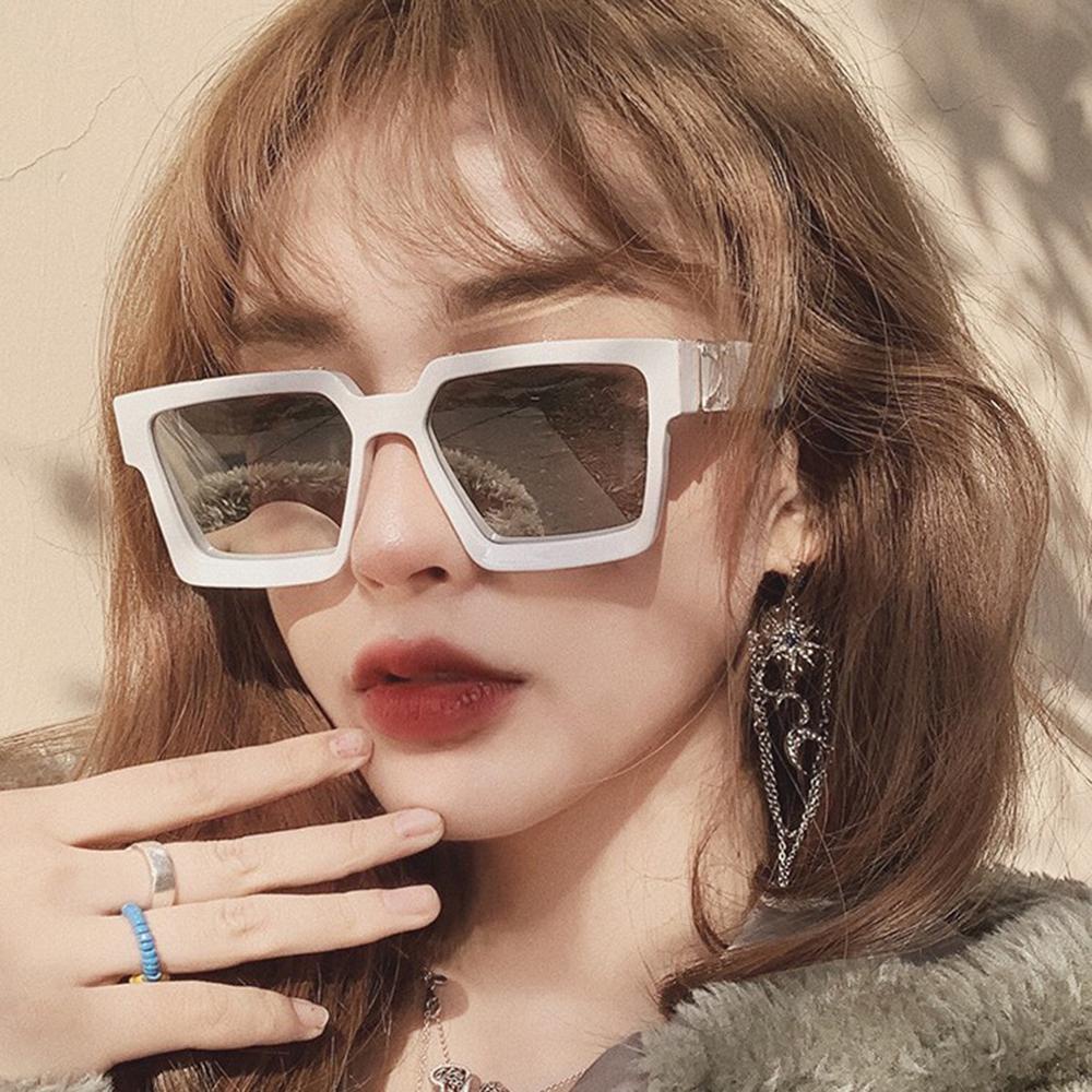 NEEDWAY Kacamata Kotak Wanita Fashion Retro Sun Shades Glasses