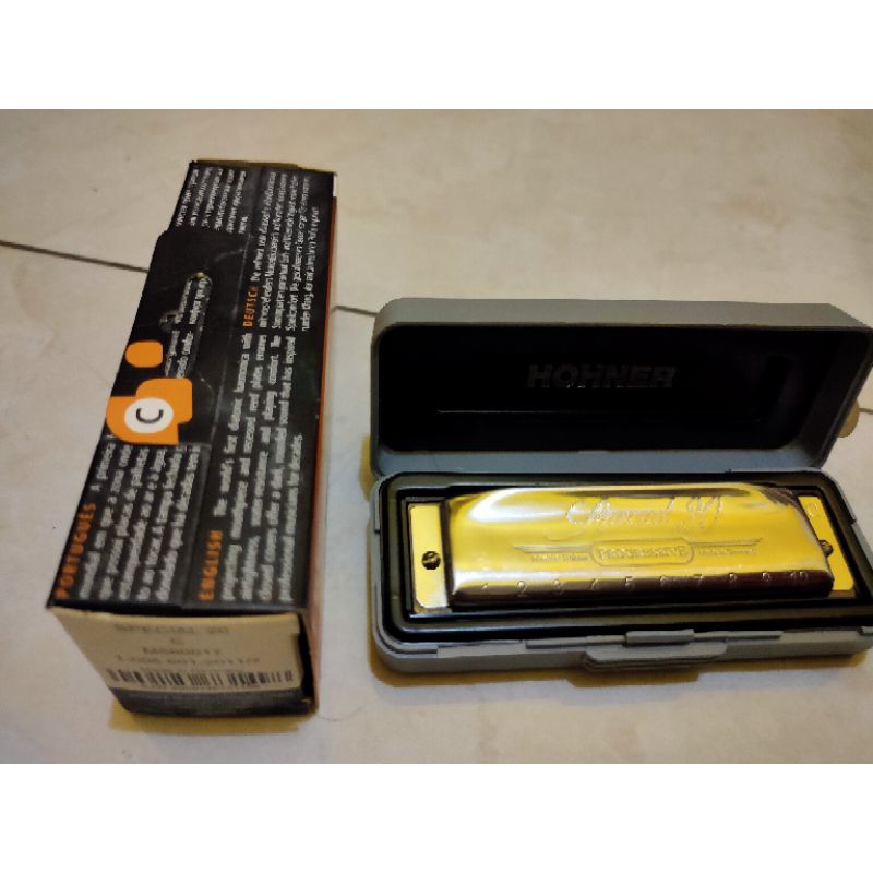 Hohner Special 20