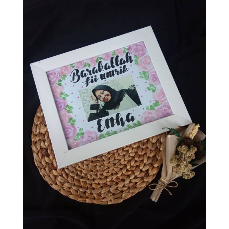 

HAND LETTERING/HADIAH WISUDA/HADIAH ULANGTAHUN/HADIAH PERNIKAHAN/HADIAH UNIK/HADIAH BERKESAN