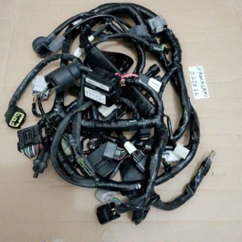 KABEL BODY BODI KAWASAKI Z250 Z 250 SL KOMPLIT