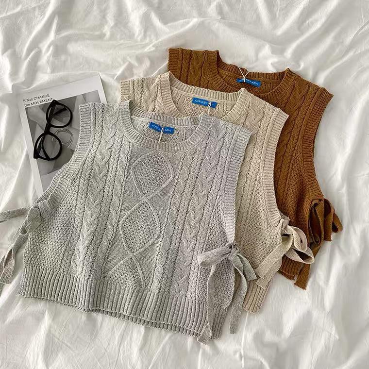 Classy Outer Rompi Rajut Tali Pinggir Vest