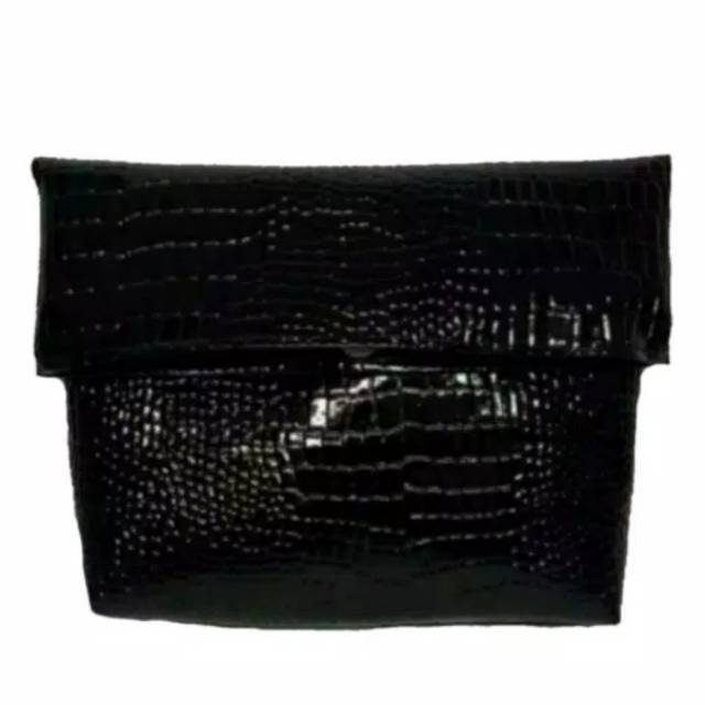 Clucth tas lipat kulit buaya imitasi