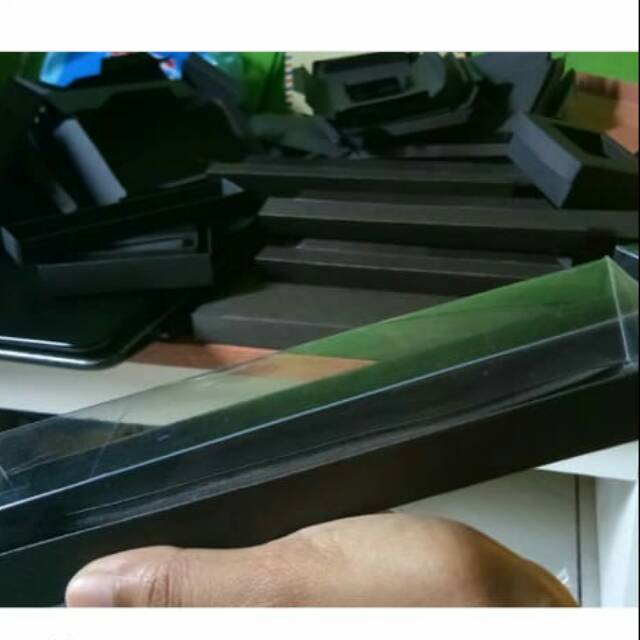 

Box 15*4*3 (per lusin) krem