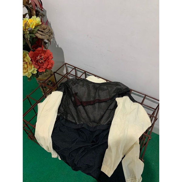 Vintage nike big swoosh jacket