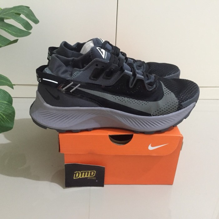 TERMURAH SEPATU NIKE ZOOM PEGASUS TURBO TRAIL 2 BLACK GREY SNEAKERS RUNNING ORIGINAL IMPORT