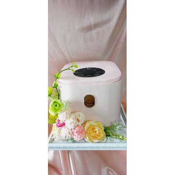 sewa box hantaran / Penutup akrilik