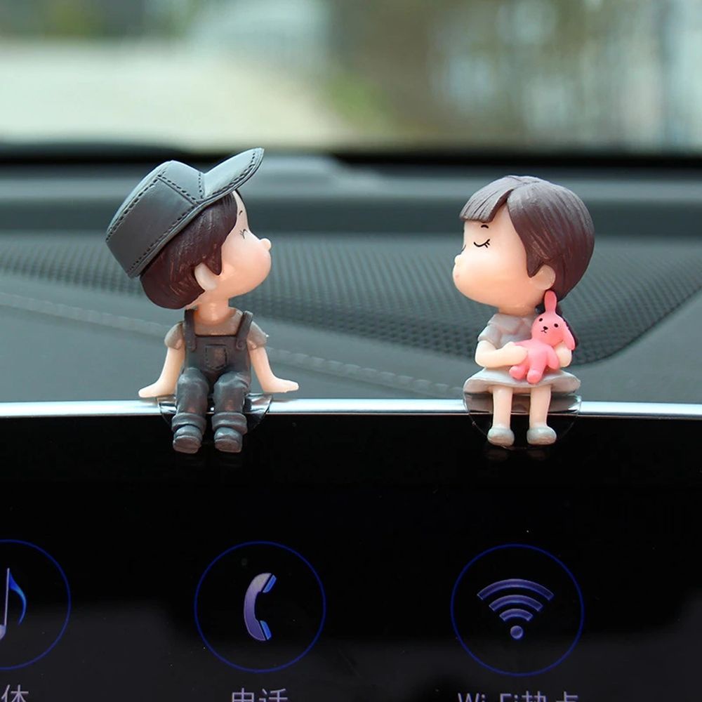 Quinton Mainan Action Figure Pasangan Pria / Wanita Untuk Dekorasi Dashboard Mobil