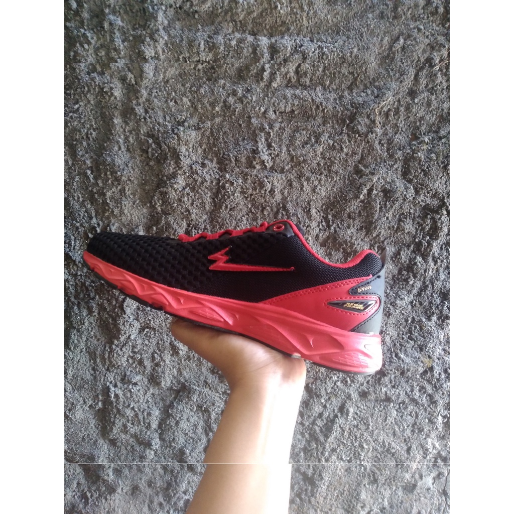 (Ori) Size 39 Sepatu Running Eagle Scope Lari Olahraga Sport Pria Wanita Hitam Merah