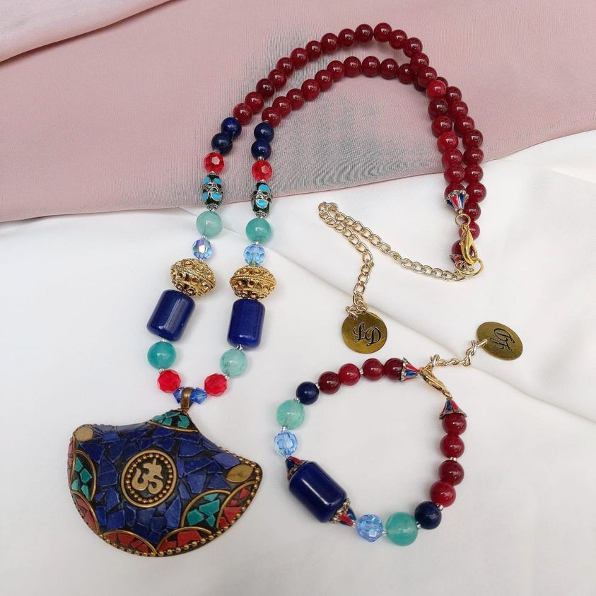 AK 0336 Kalung Nepal dan gelangnya