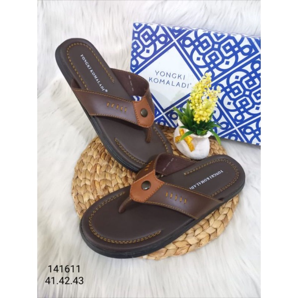 YONGKI KOMALADI SANDAL PRIA MODEL JEPIT 141611
