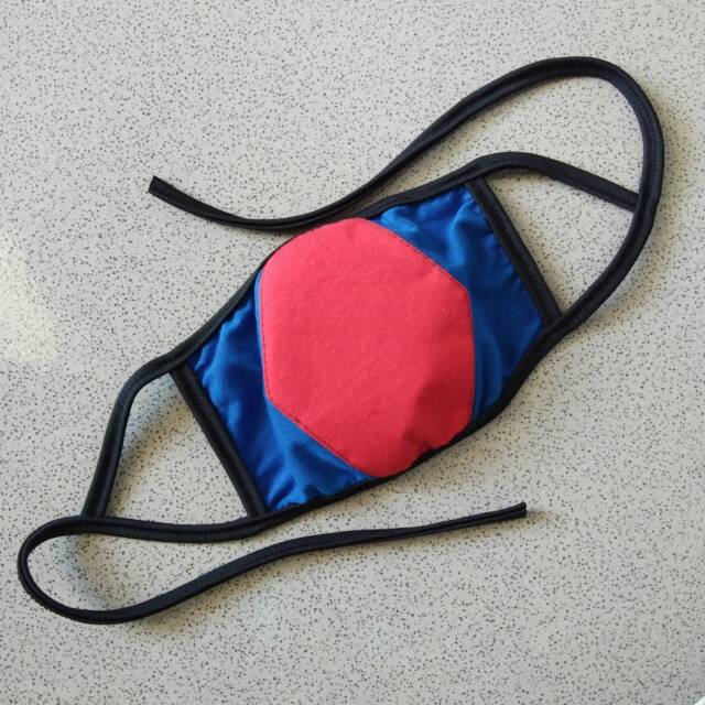 MASKER KAIN MOTIF TEBAL masker sensi masker hijab masker cuci masker Corona murah grosir kain Oxford