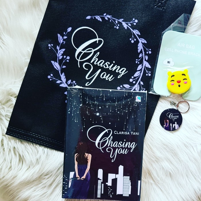 Novel Chasing You - Clarisa Yani (Totebag + Popsocket + Bookmark)