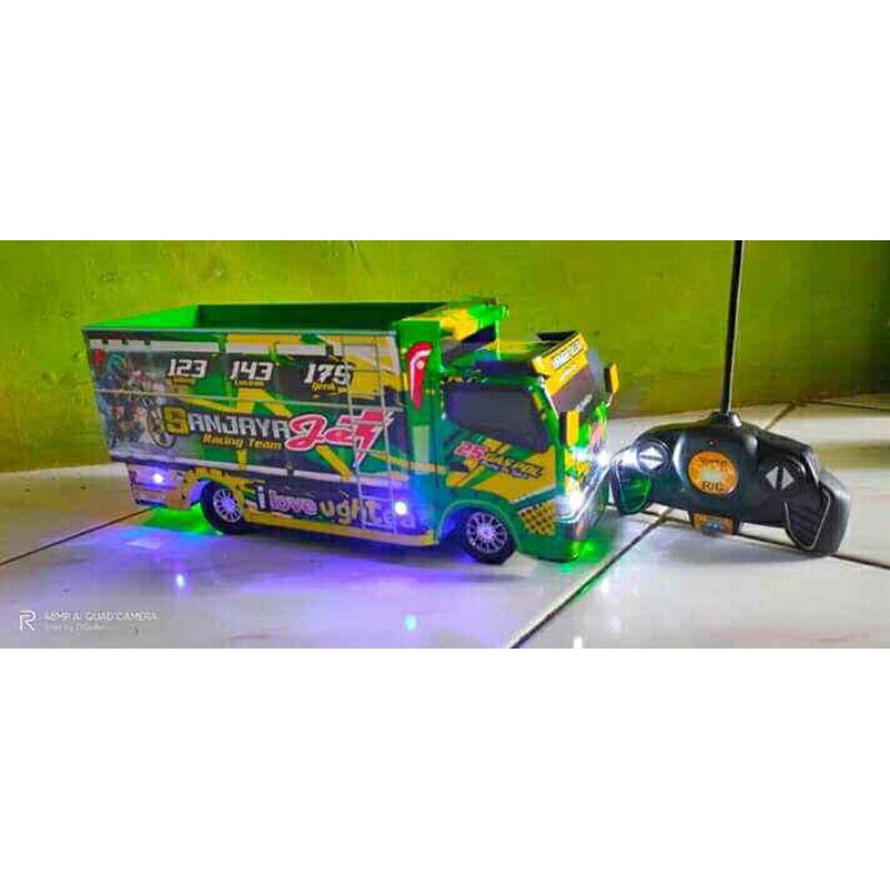 Miniatur Truk Sanjaya Jet Remot kontrol ful farian lampu fliplop dan Remot kontrol